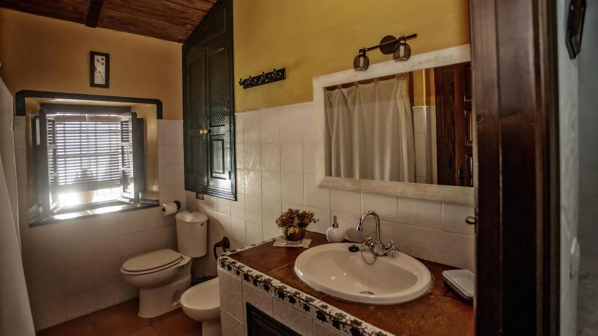 Casa El Barbero 1810 Villa Benaocaz