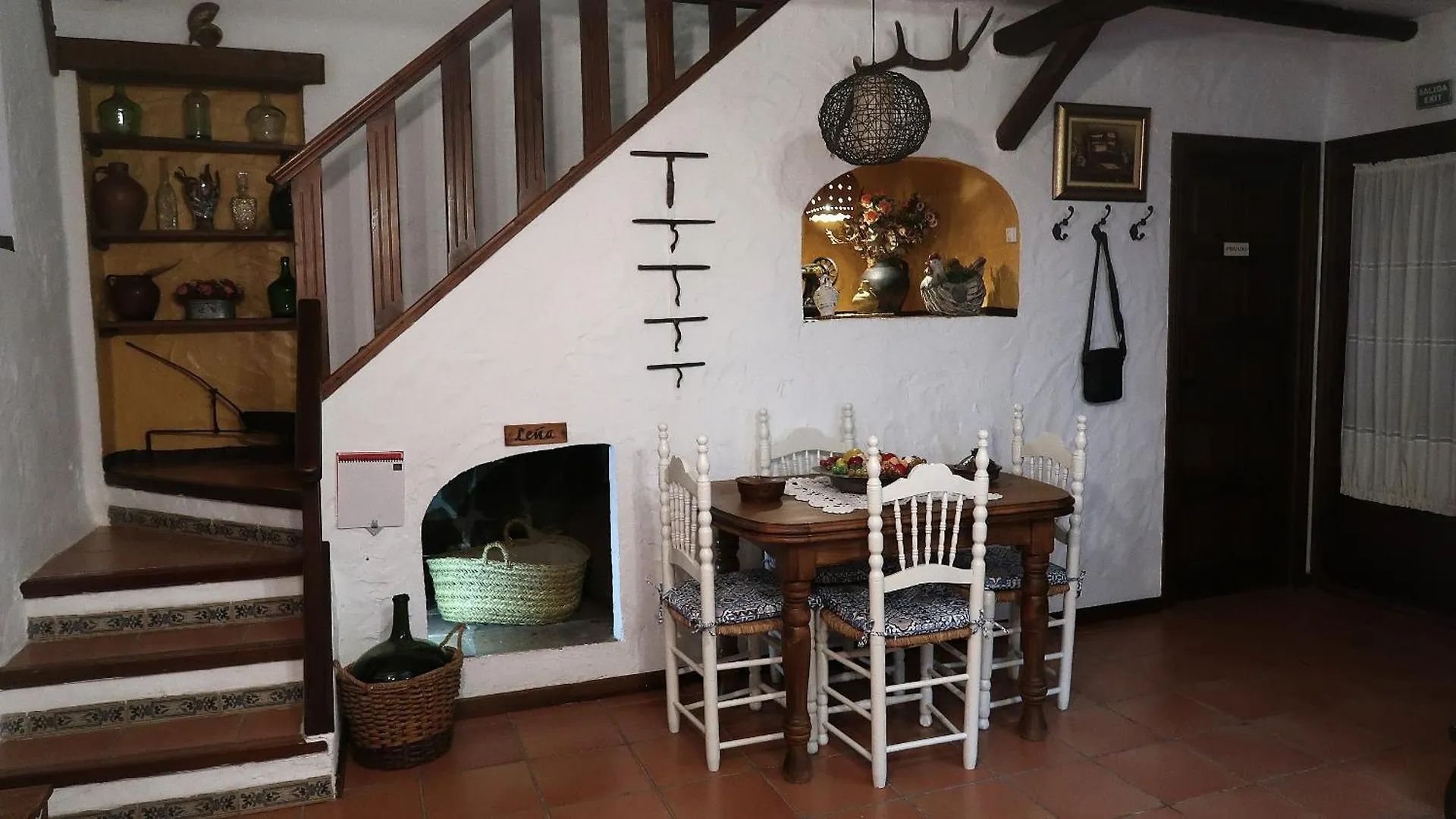 Casa El Barbero 1810 Villa Benaocaz Spain